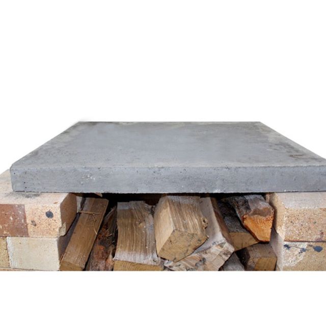 Pedestal de aislamiento de cemento para el horno de leña